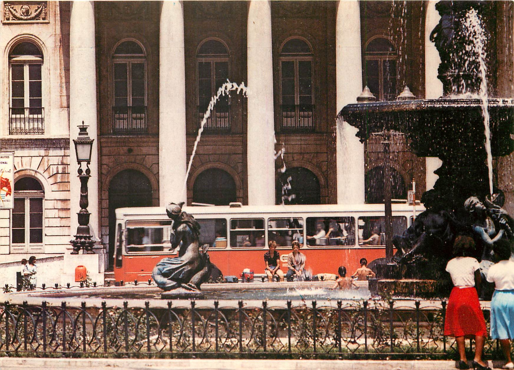CPM Bus in the main square of Lisbon 