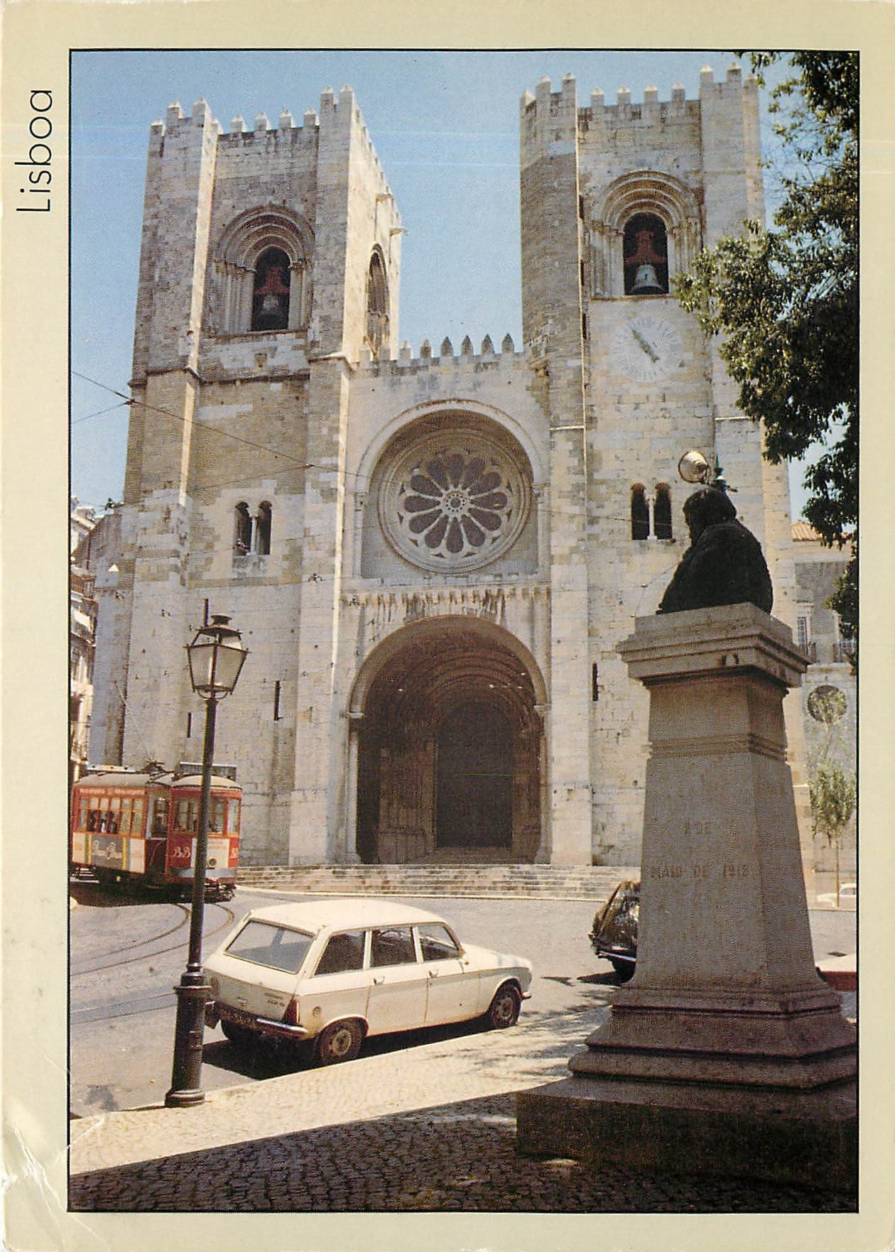 CPM Lisbonne La Cathedral Tramway