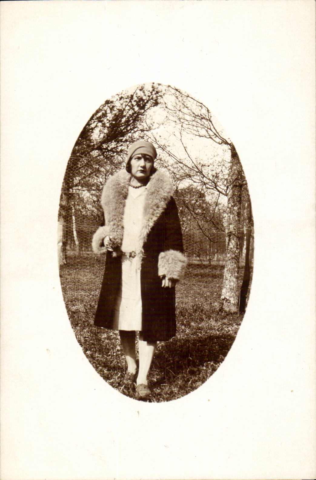 CPA Real photo Suzanne Woman 1928 Mad years