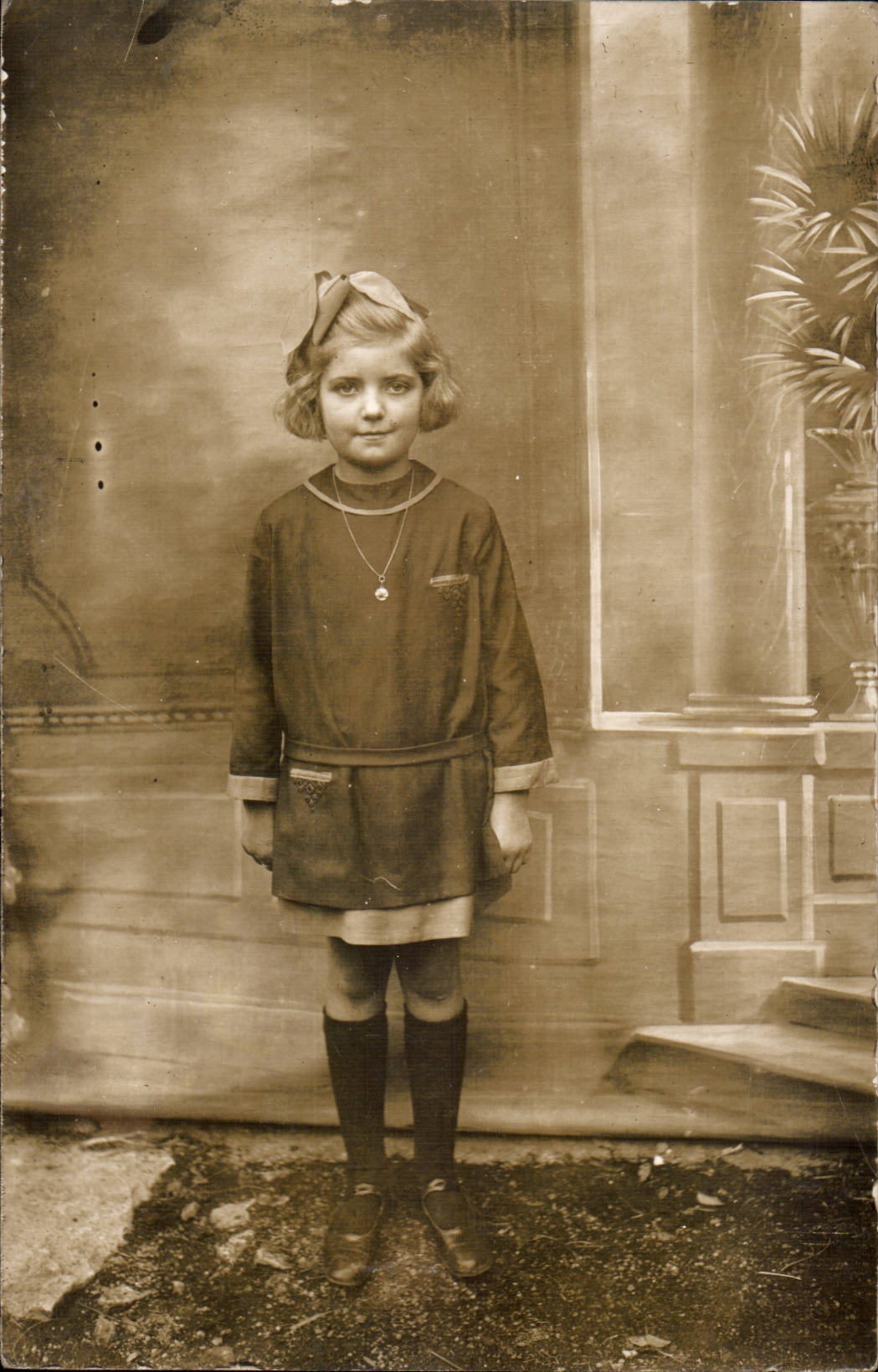 CPA Real photo child RaVET girl