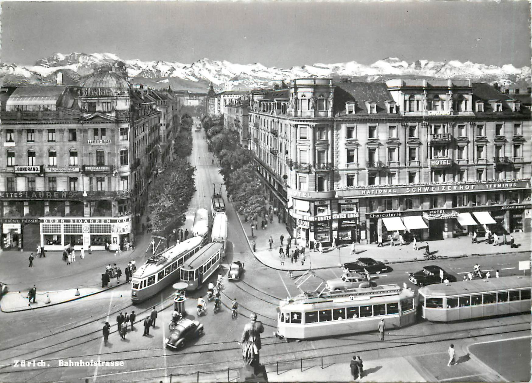 CPM Zurich Bahnhofstrasse 