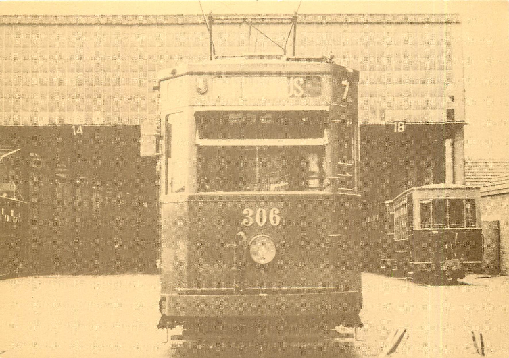 CPM Motrice Type 300 Vue de face 