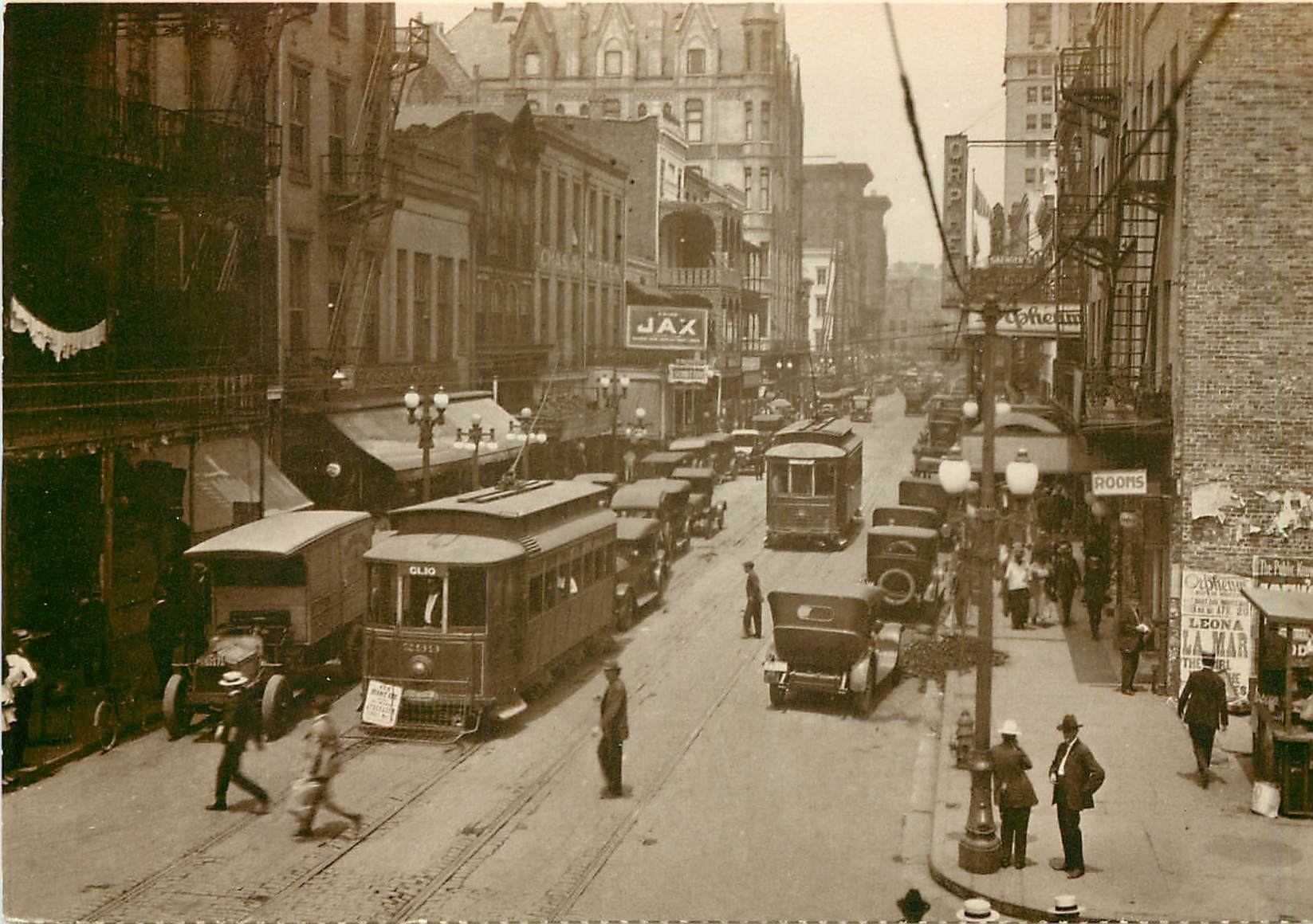 CPM St Charles Ave in 1915 