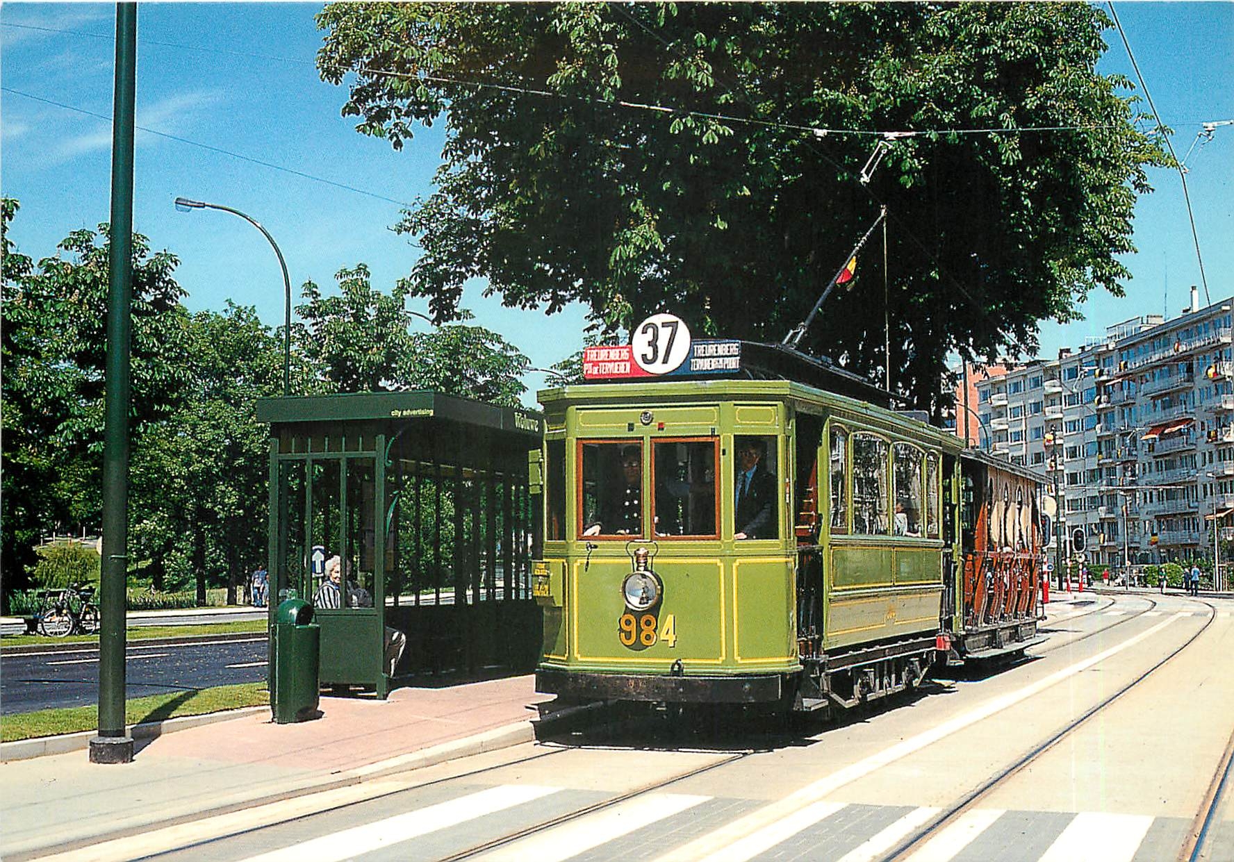 CPM MTUB Bruxelles Train 984 + 301 avenue de Tervuerent a l'arret du boulevard de la Woluwe