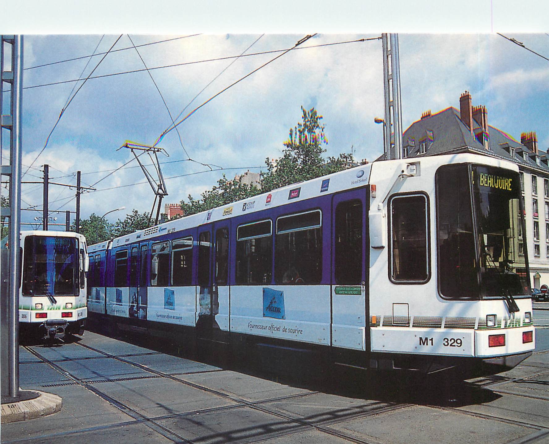 CPM Habillage specifique tramway a l occasion de la coupe de monde 1998 Rame 329