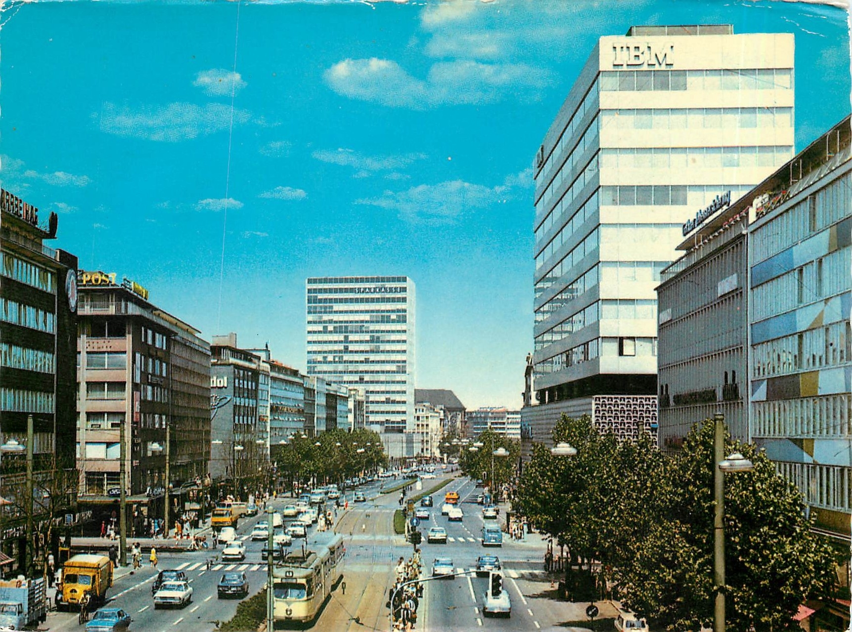 CPM Dusseldorf am Rhein Berliner Allee 