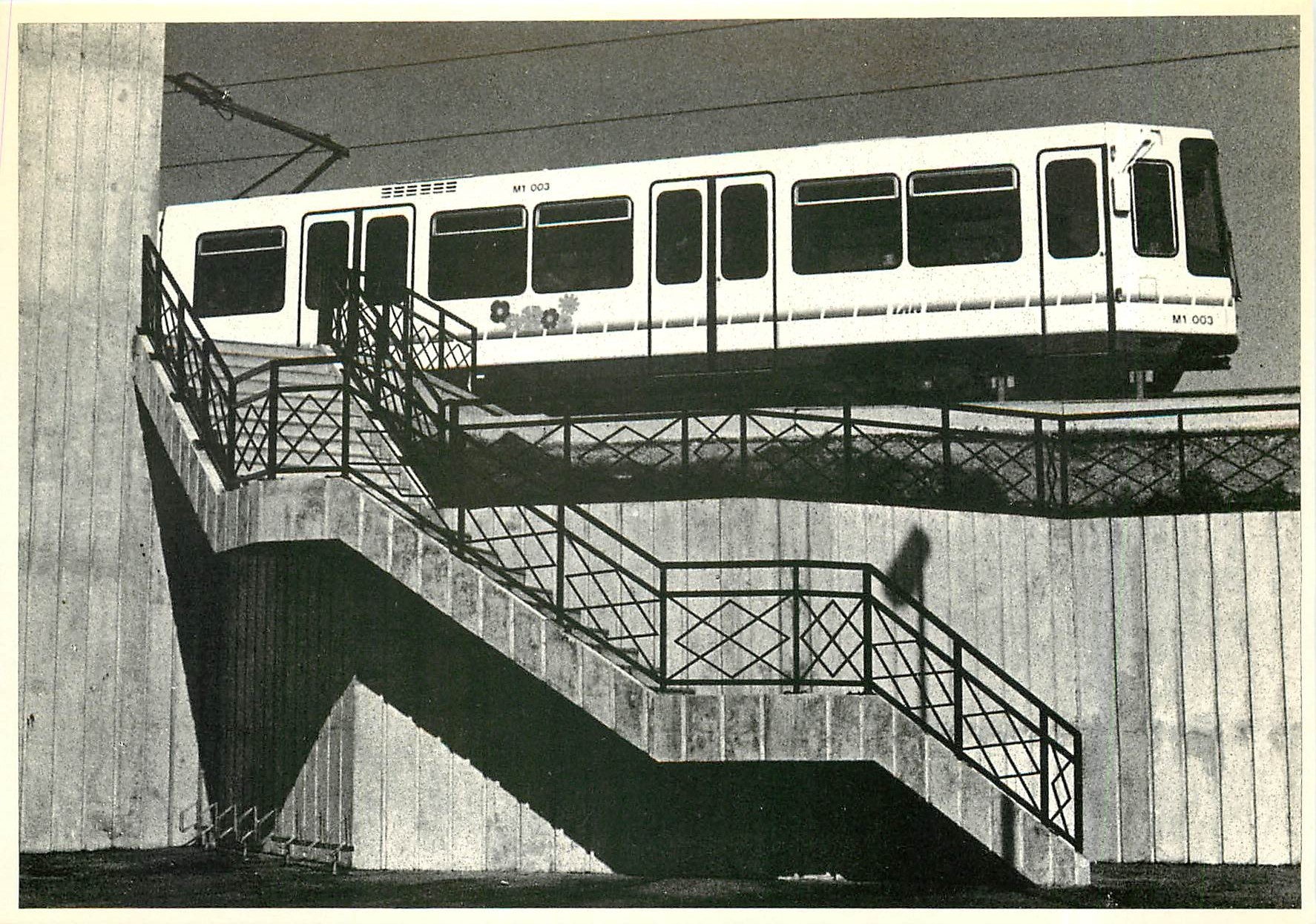 CPM Nantes Le tramway a la Station Souillarderie