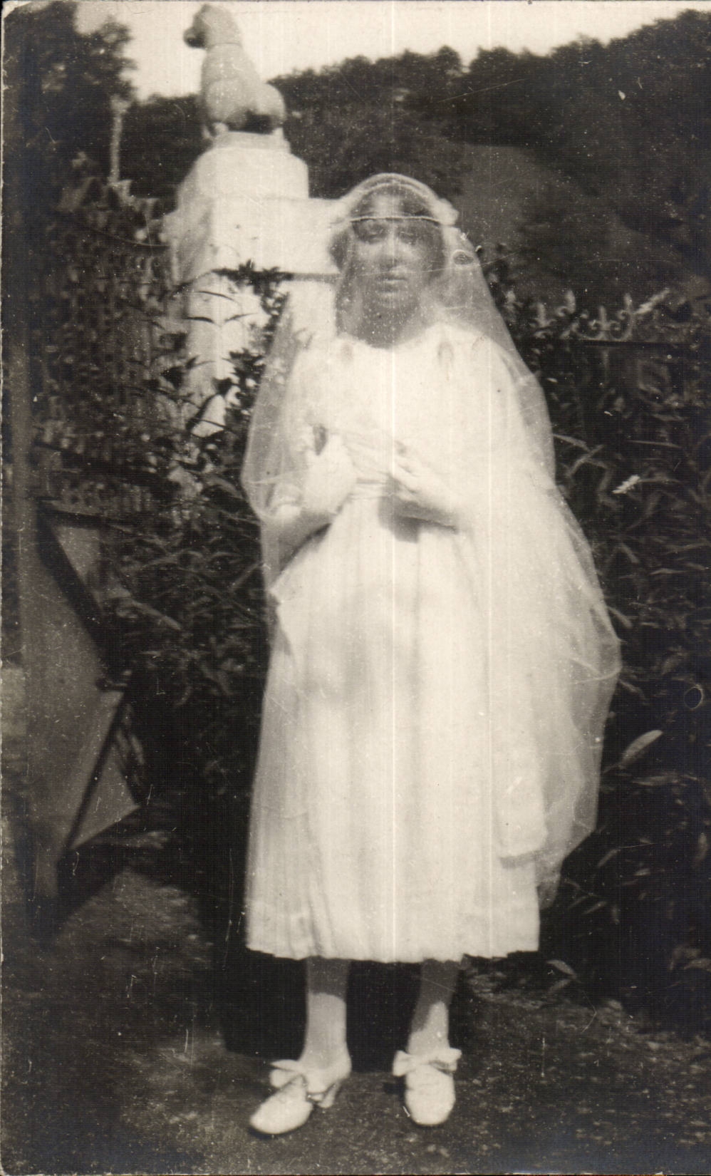 CPA Real photo MarieeLouis Thomas Crechets August 1920