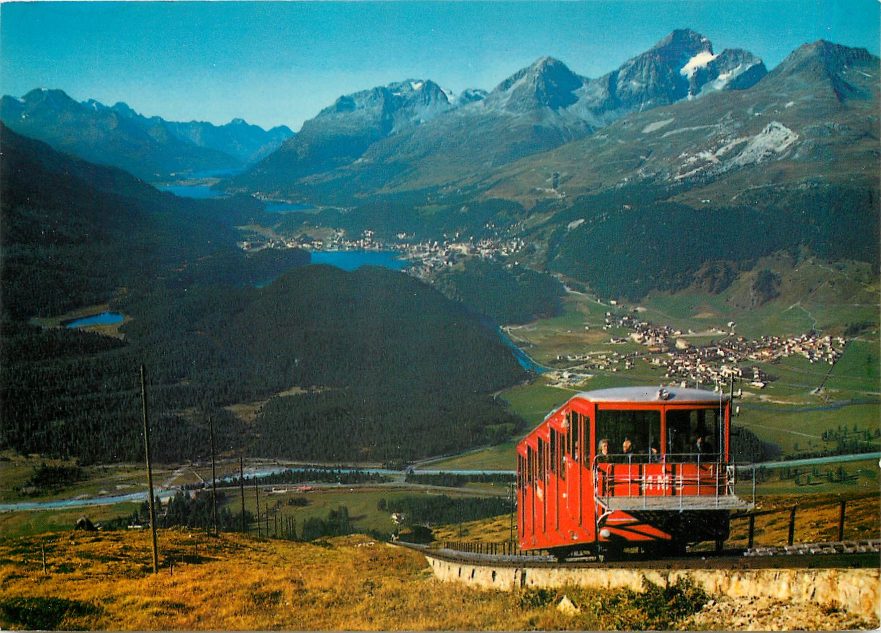 CPM Muottas-Muragl-Bahn Blick ins Oberengadin