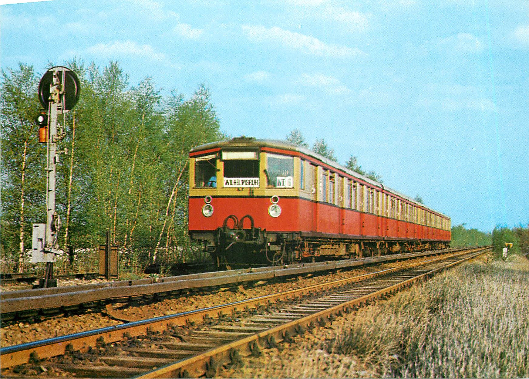 CPM Berliner S-Bahn Halbzug der Baureihe 275