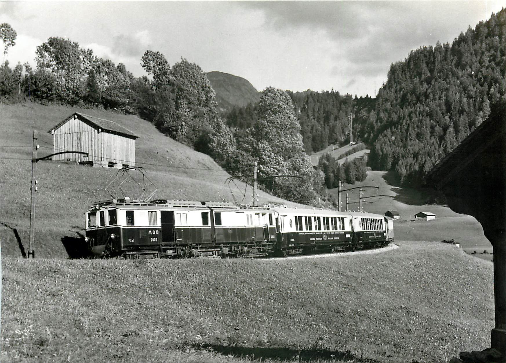 CPM ''Golden Mountain Express'' pres de Rossiniere en 1932
