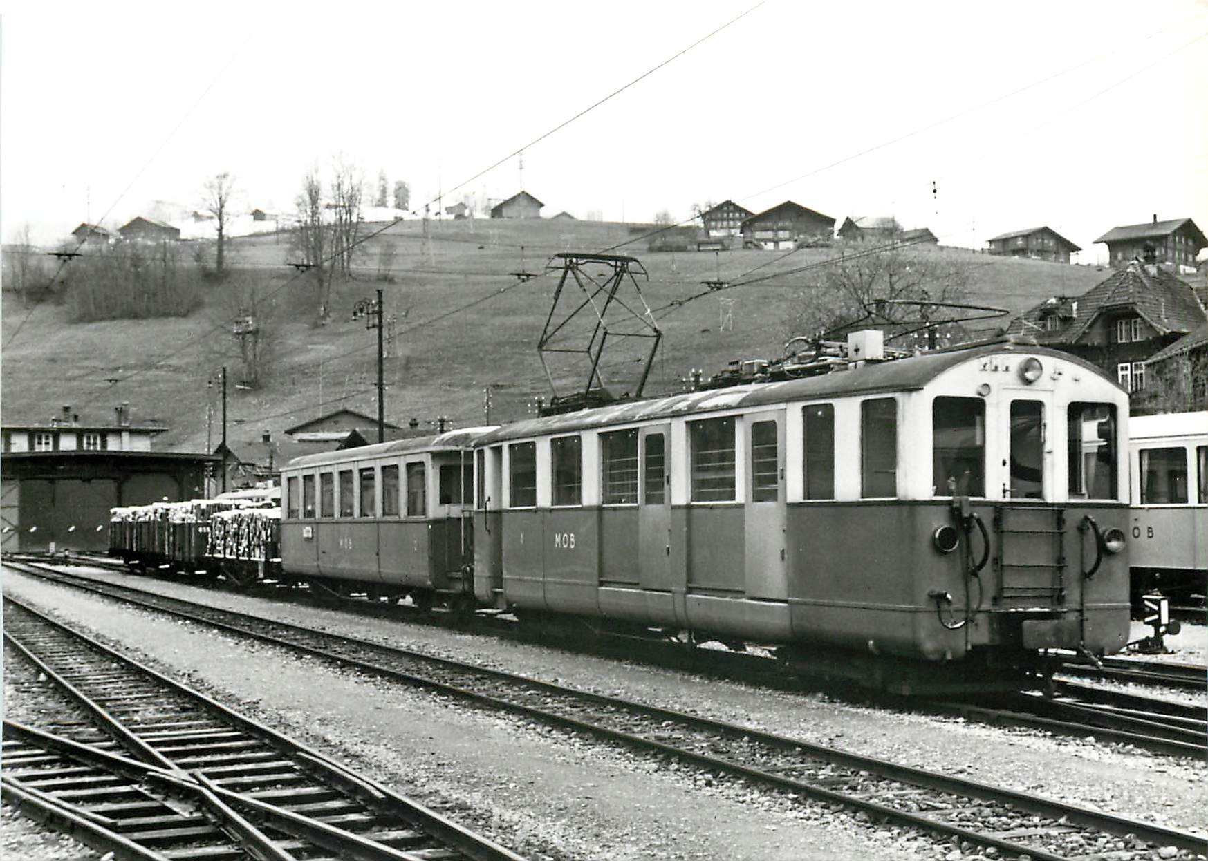CPM AFZe 4/4 31 arrivant de La Lenk a Zweisimmen en 1964