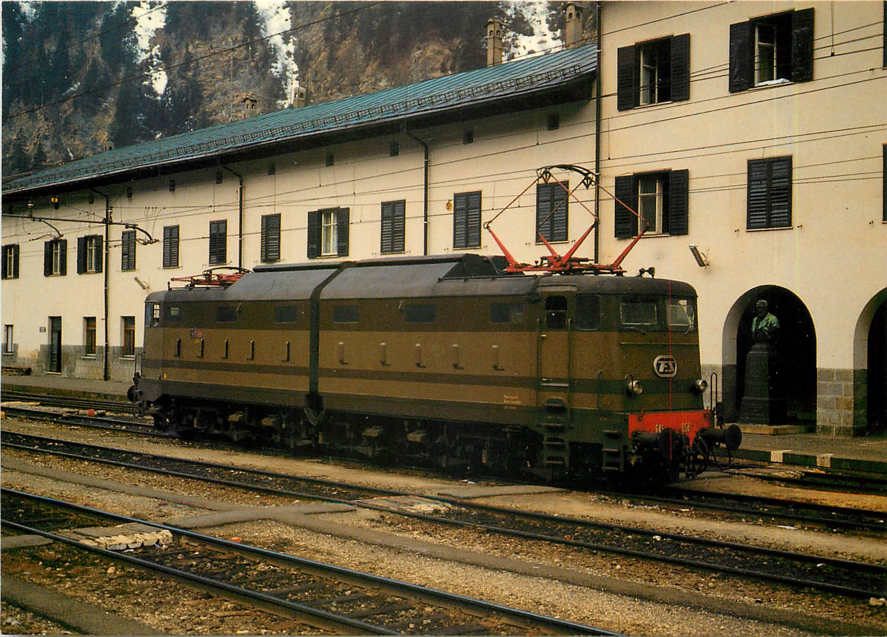 CPM Italian State Railways electric articulated locomotive 645058 at Brenner station on April 10th 1