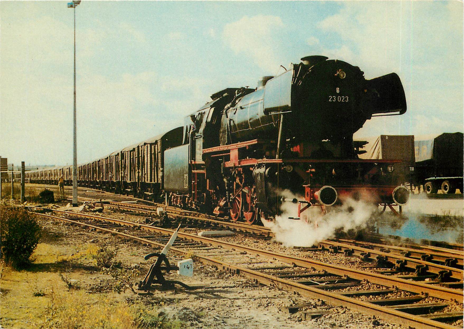 CPM SSN-N-Loc 23 023 met 35 goederenwagons 26 sept 1978