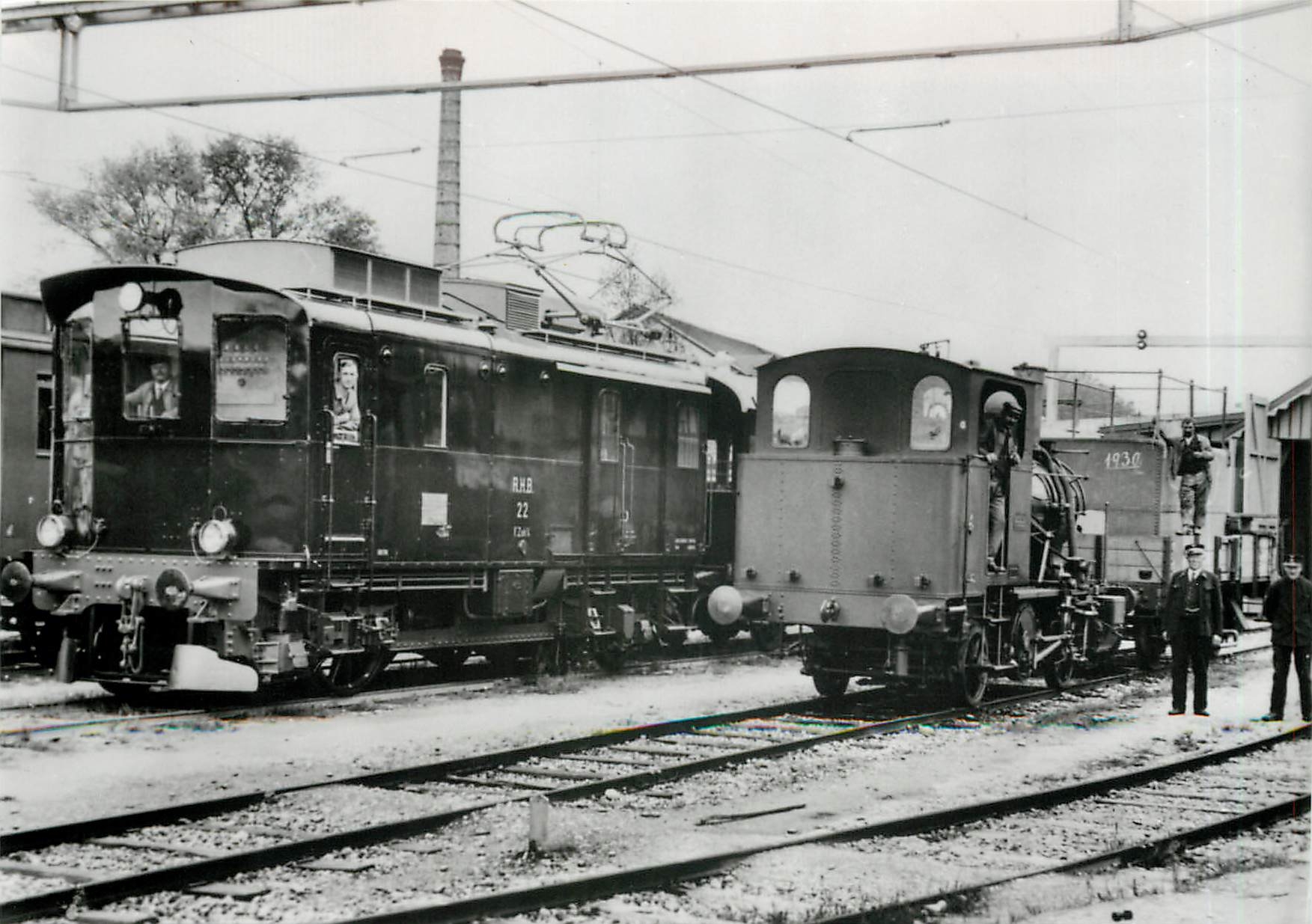 CPM Rorschach 1930 Links einer der neuen Gepaecktriebwagen