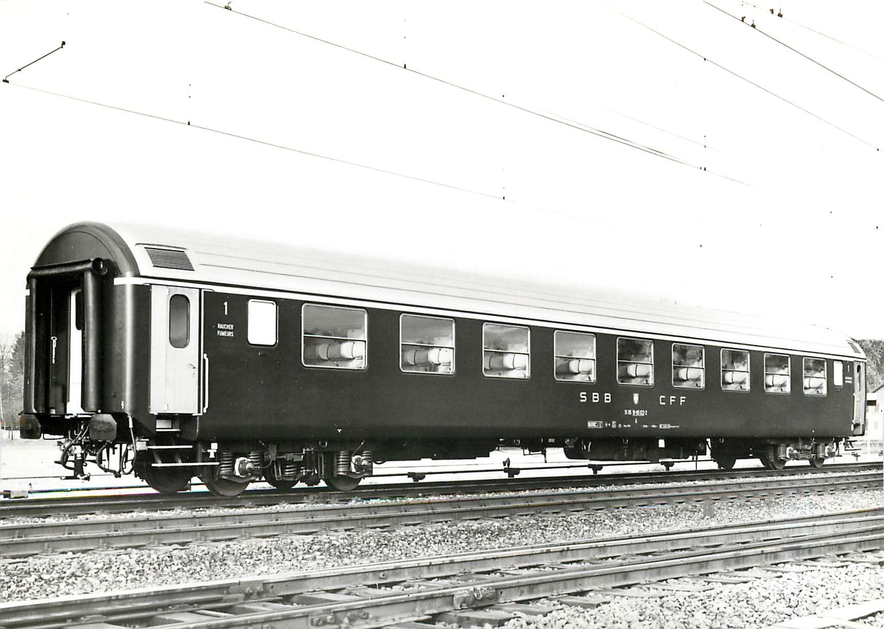 CPM Voiture CFF-RIC A 51 85 19-80 000-039