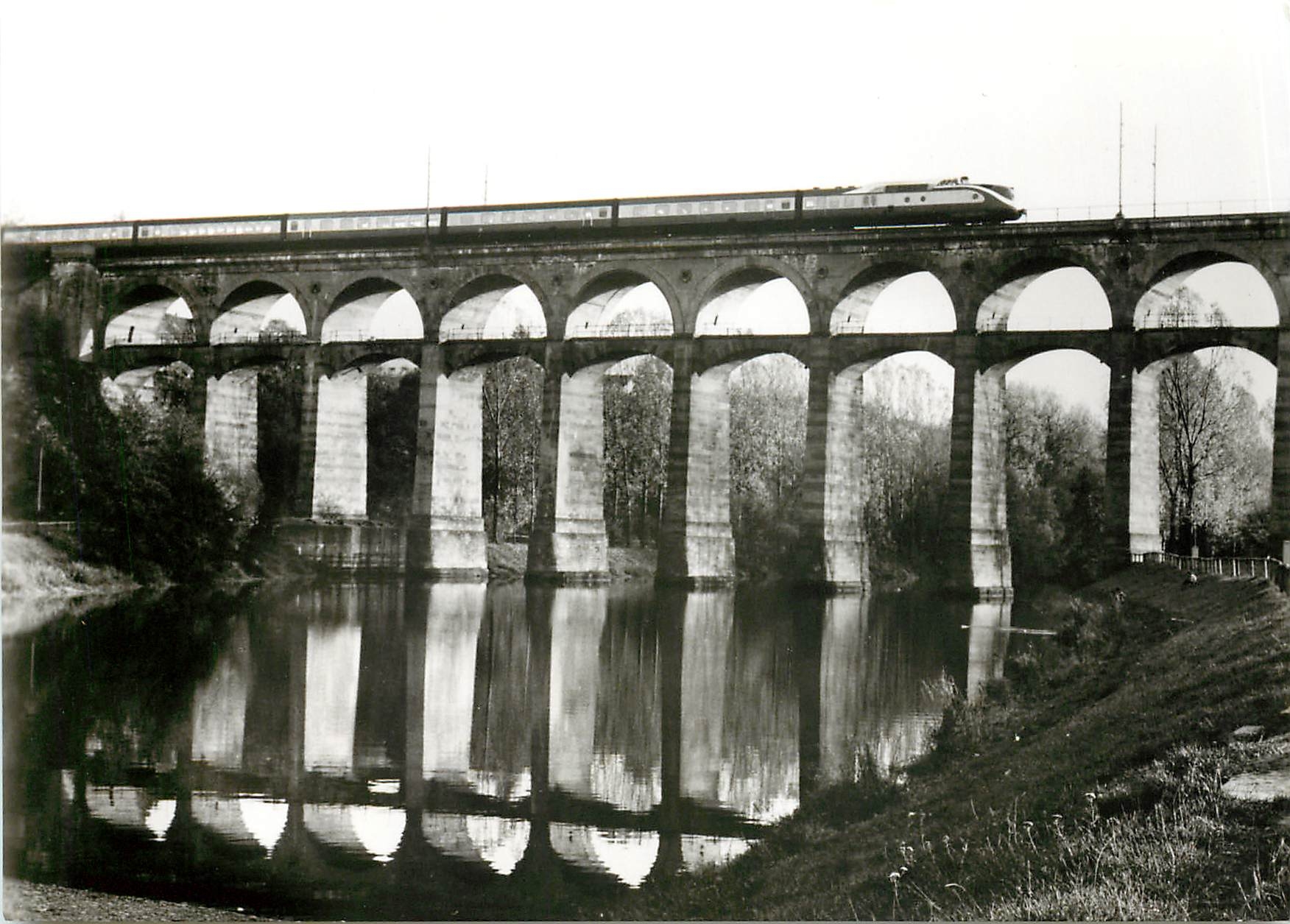 CPM Deutsche Bundesbahn Triebzug der Baureihe 601