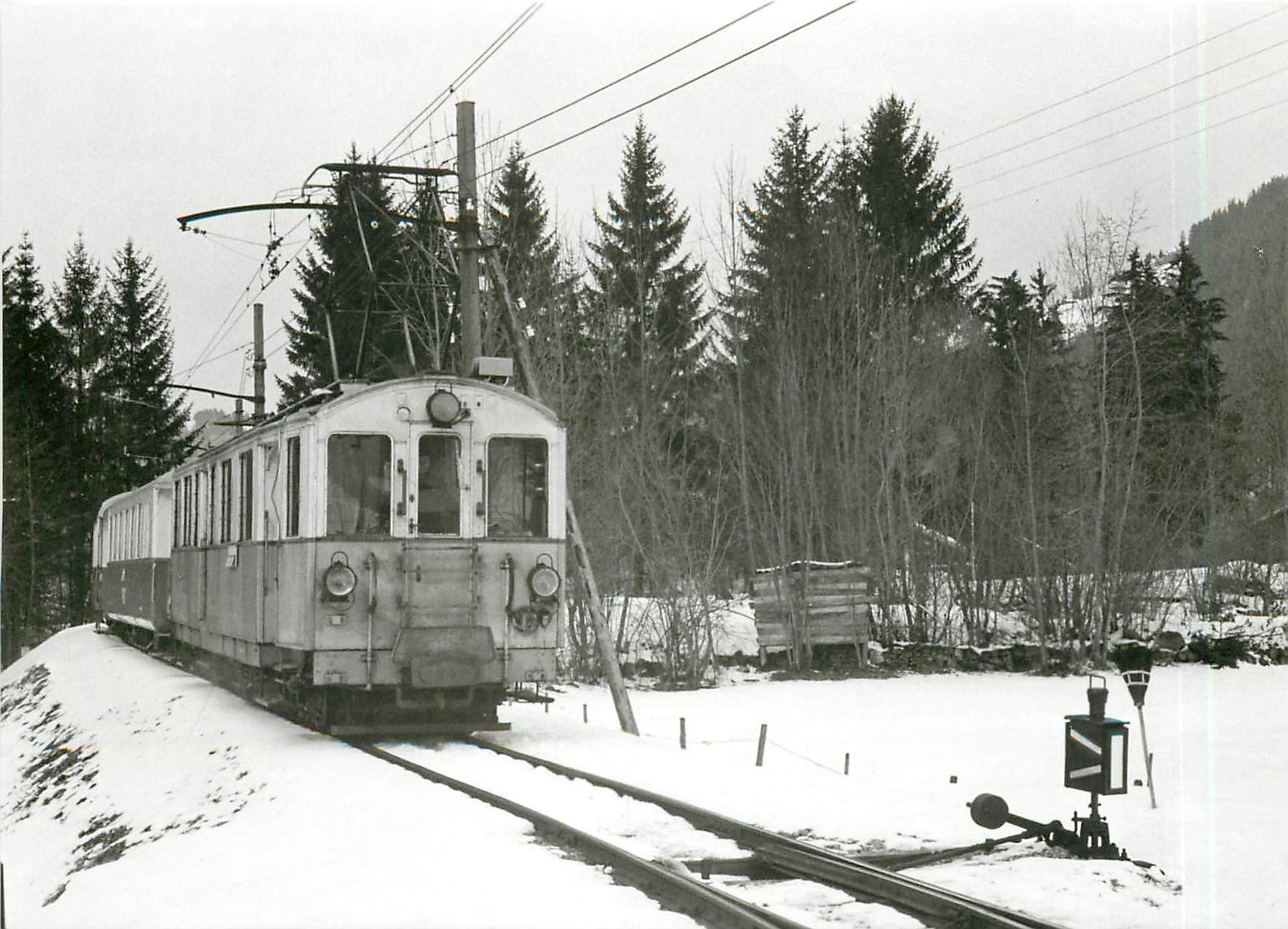 CPM Train pour la Lenk arrivant a Matten 17.2.1972