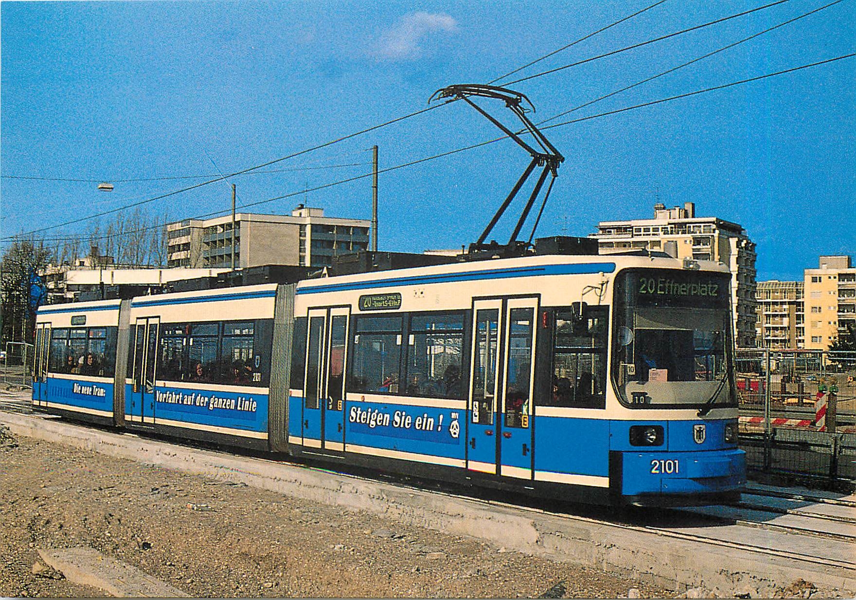 CPM Niederflur-Gelenktriebwagen 2101