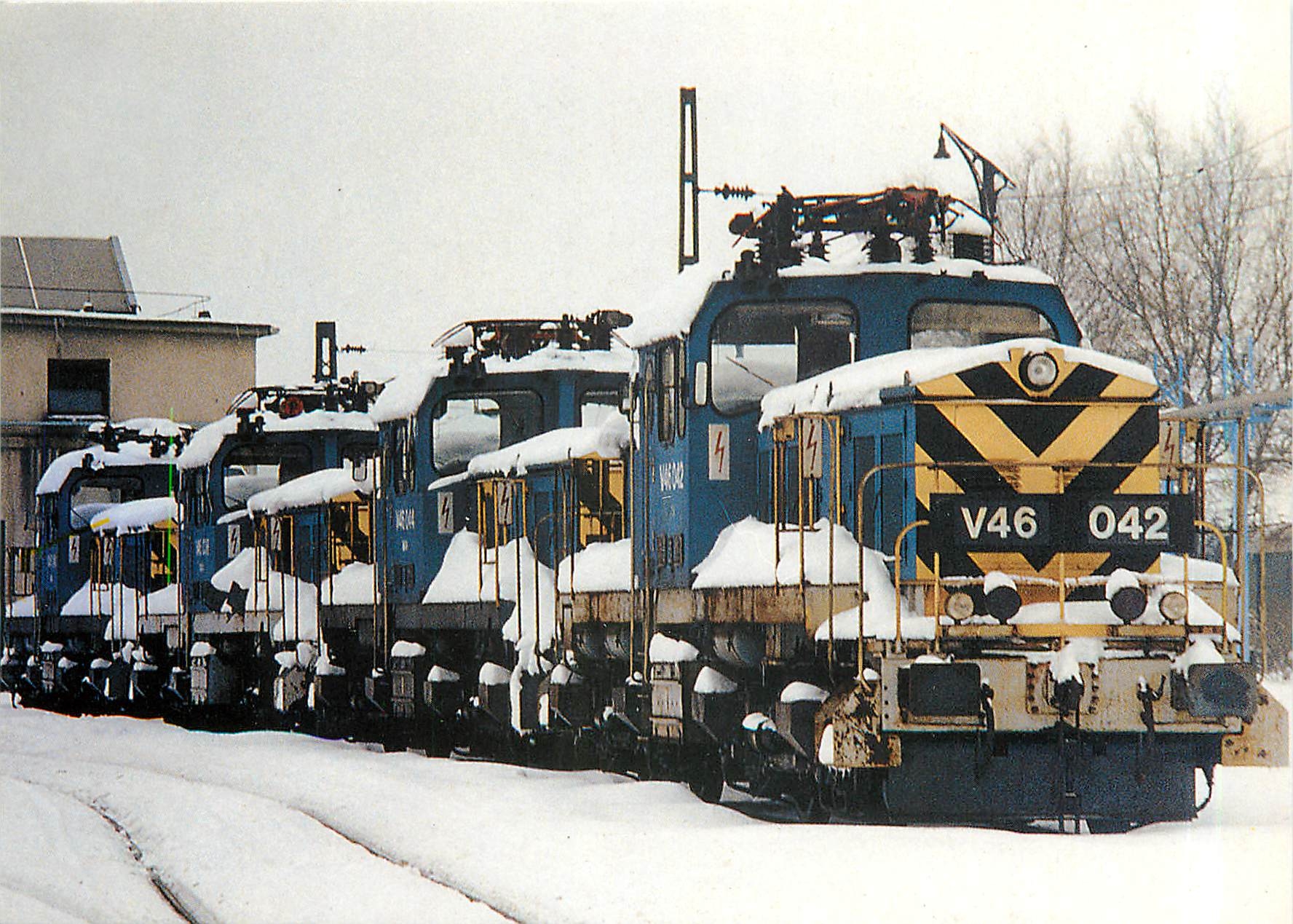 CPM Elektrische Rangierlokomotiven der MAV Nr. V46 042 -044 -038 und 041 im Heizhaus Szolnok am 14.0