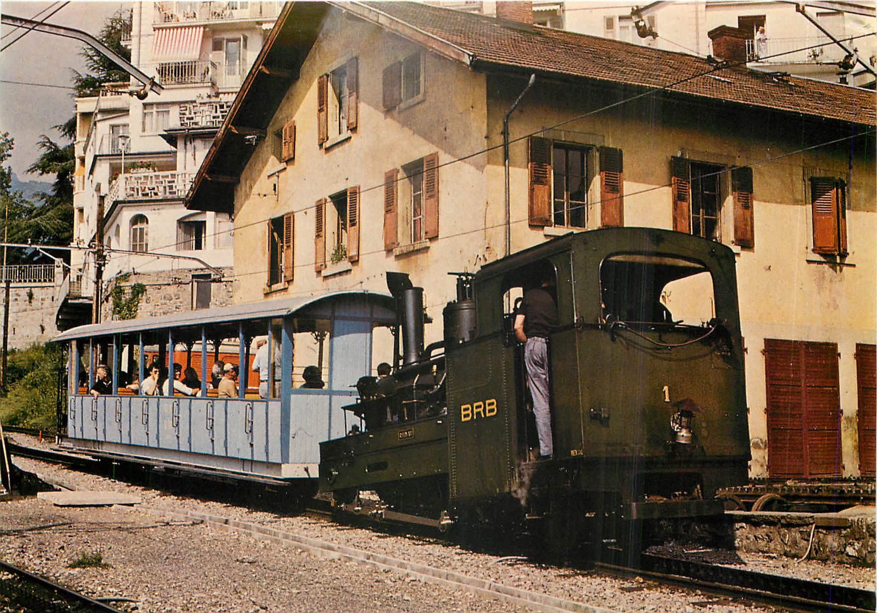 CPM Locomotive GN avec la voiture GN Glion 14 juin 1983