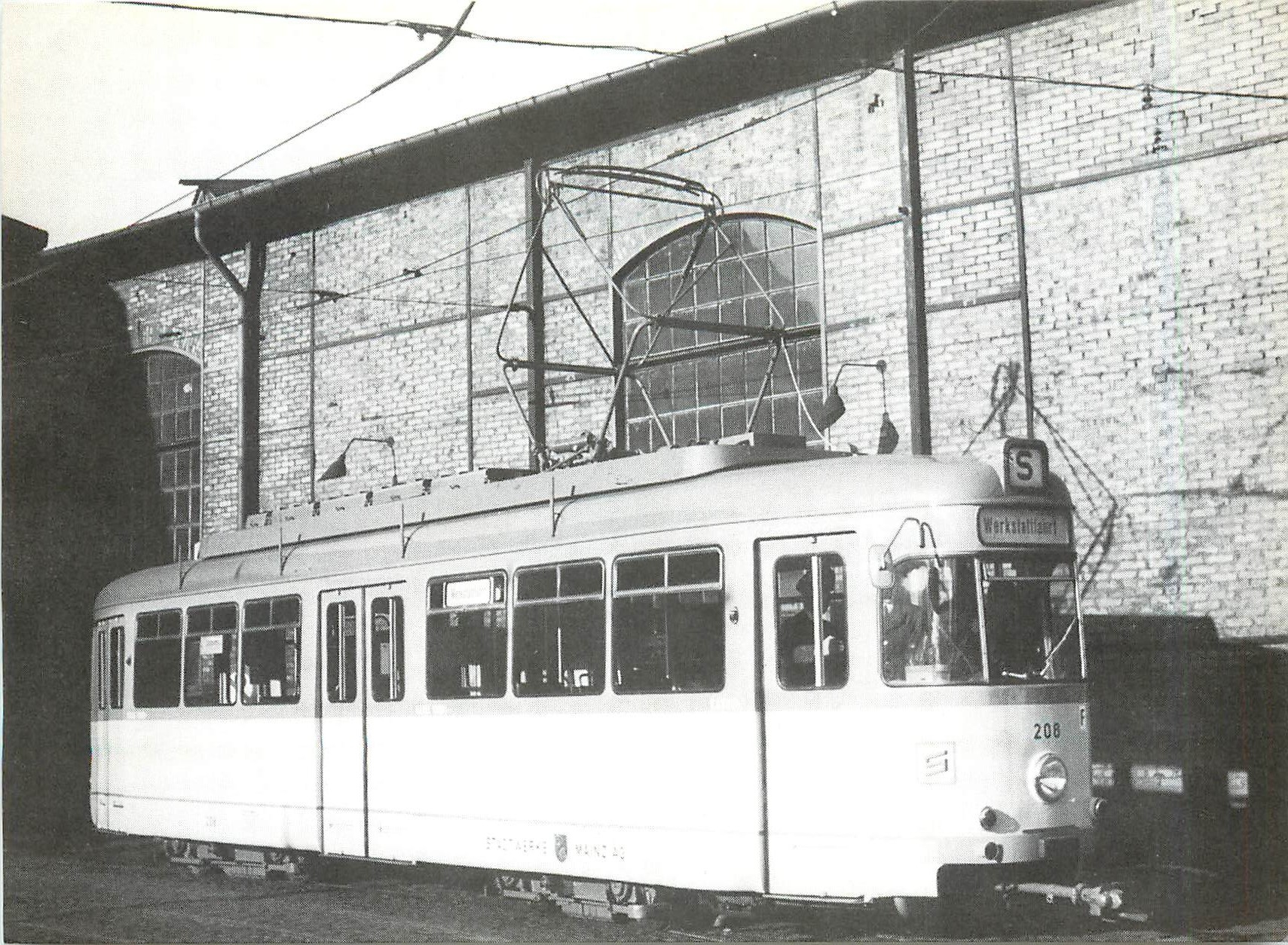 CPM Stadtwerke Mains AG Verkehrsbetriebe Duwag