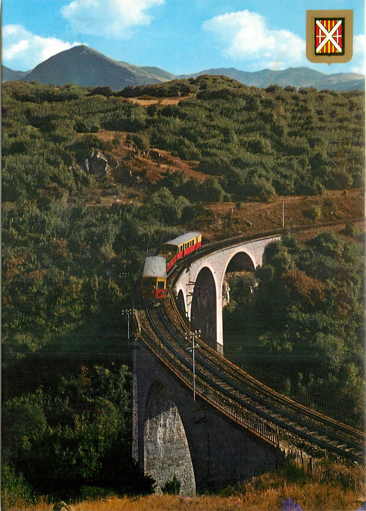 CPM Viaduc de Vis et le petit train allant de Villfranche à Latour de Carol