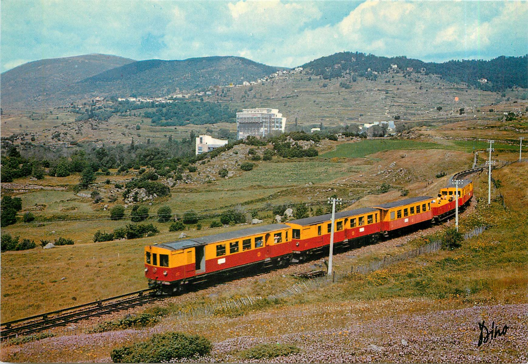 CPM Le petit train Sang et Or reliant Villefranche à Latour de Carol