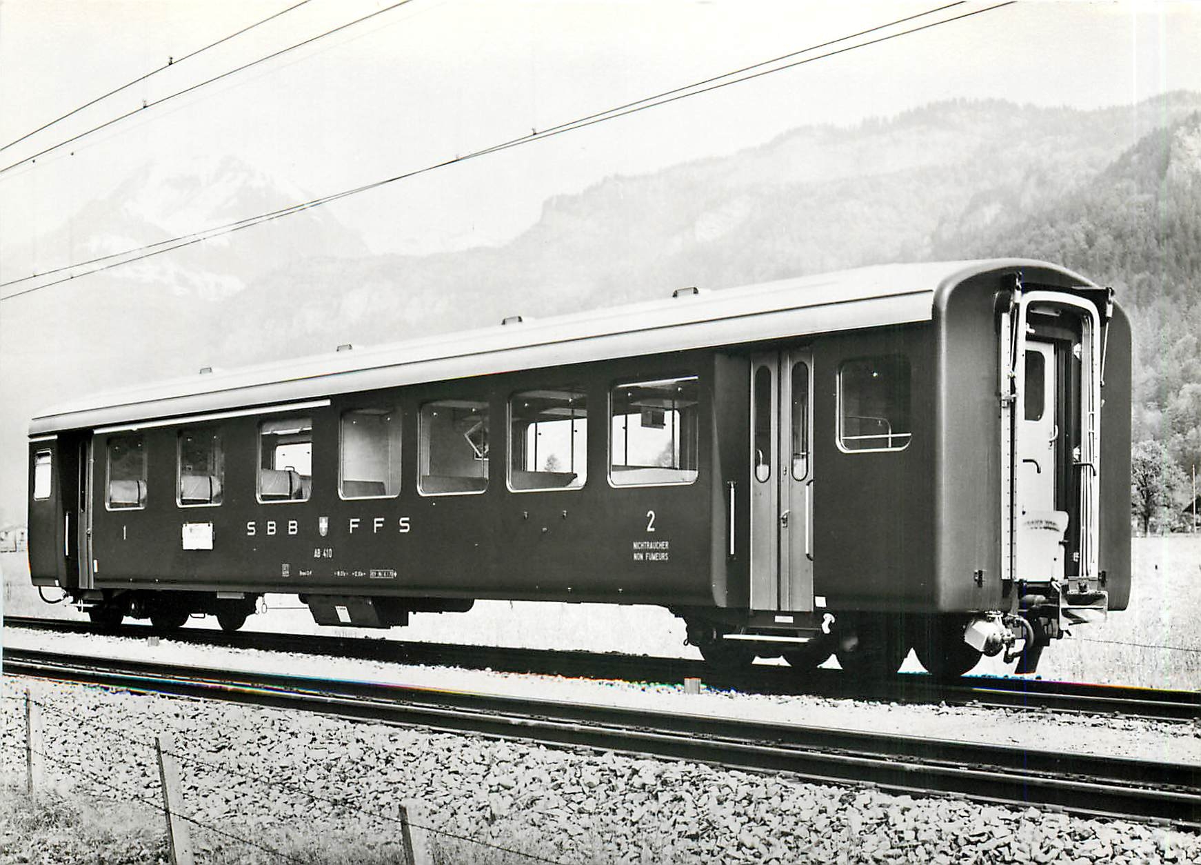 CPM Voiture du Brunig en métal léger A