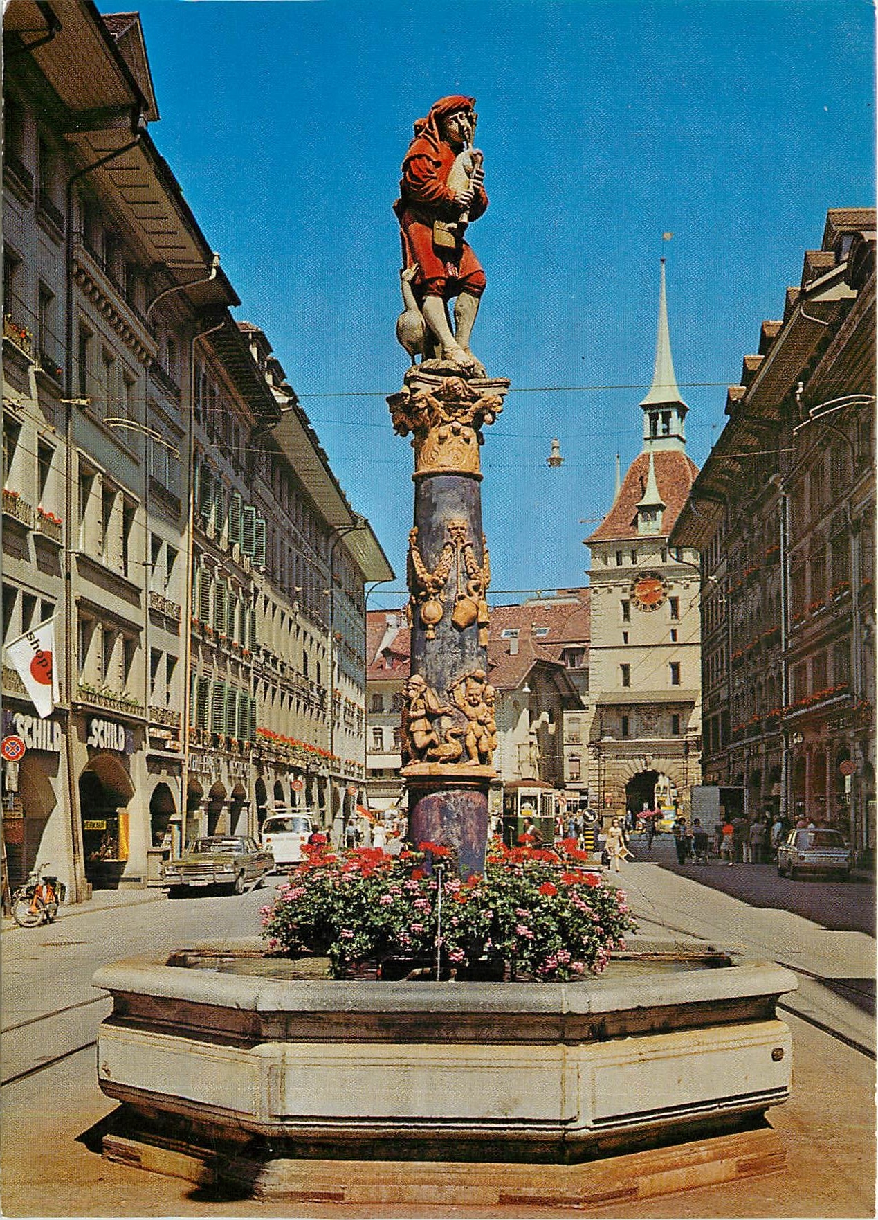 CPM Berne la fontaine du joueur de cornemuse