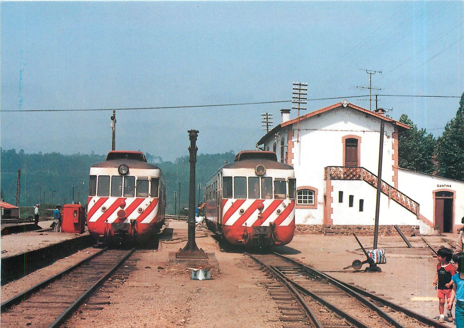 CPM Sernada do Vouga Cruzamento de duas Allan em Junho de 1987