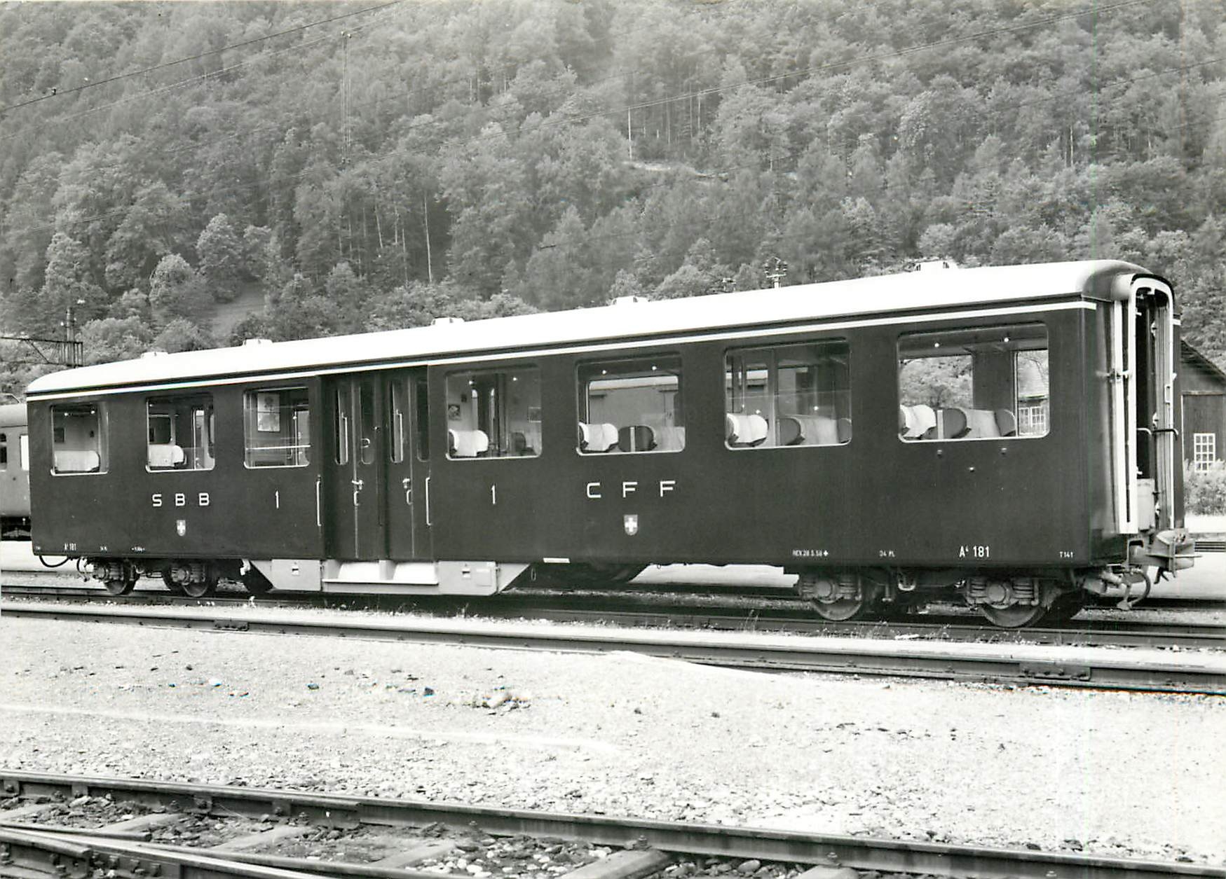 CPM Voiture légère en acier du Brunig 