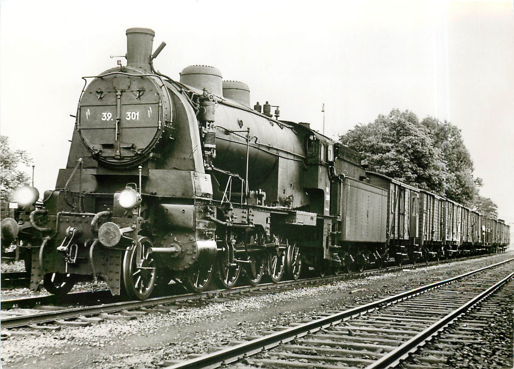 CPM Osterreichische Bundesbahnen personenzug lokomotive