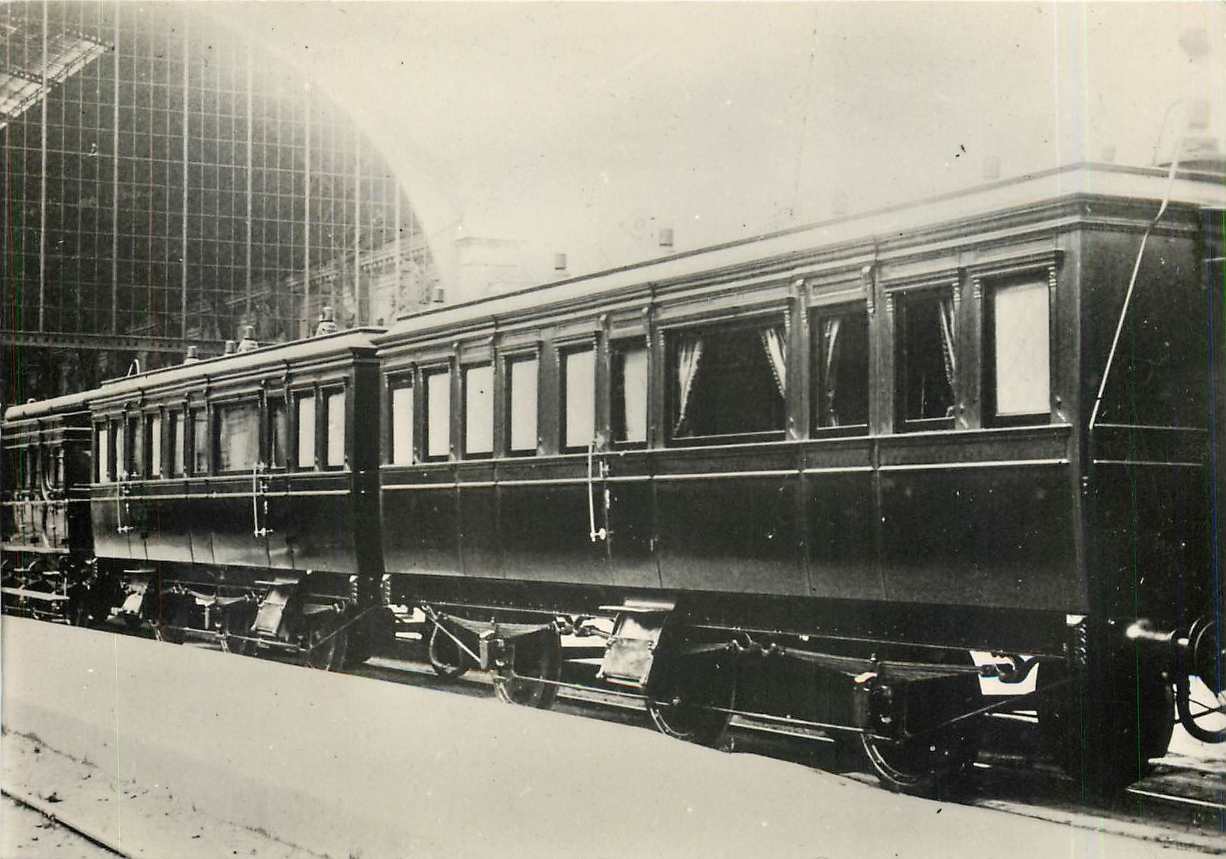 CPM Museon di Rodo Uzes deux salons de la reine Victoria