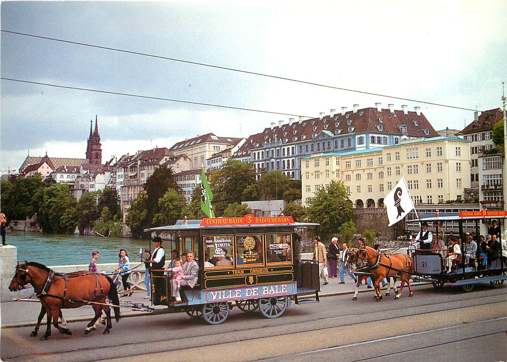CPM Basel Bale Die beiden Rosslitrams auf der Fahrt uber die