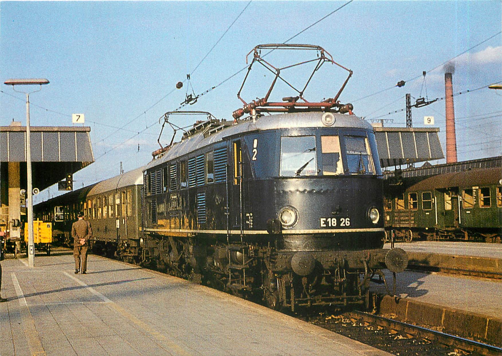 CPM Locomotive E 18 26 