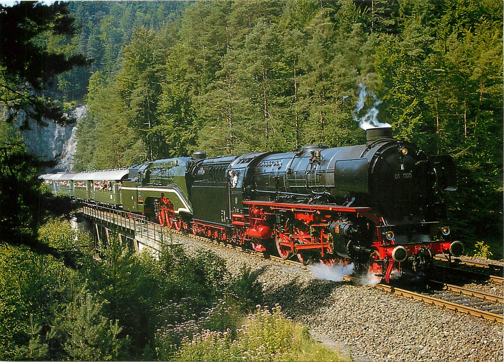 CPM Locomotive 01 1100 02 0201 