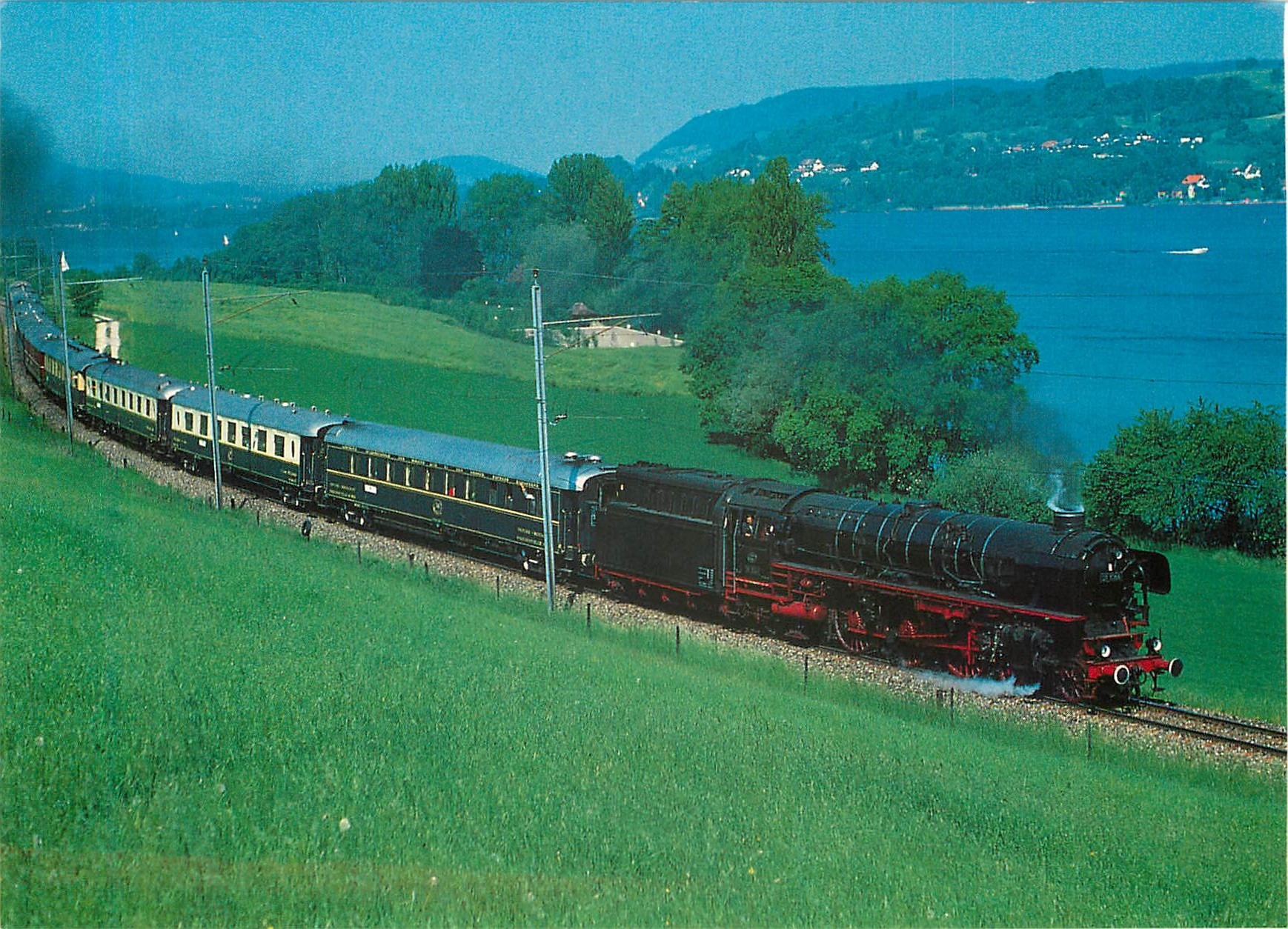 CPM Locomotive 01 1066 