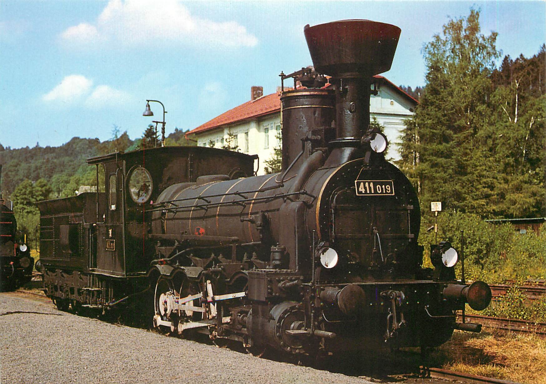 CPM Locomotive 411 019 Dn2 