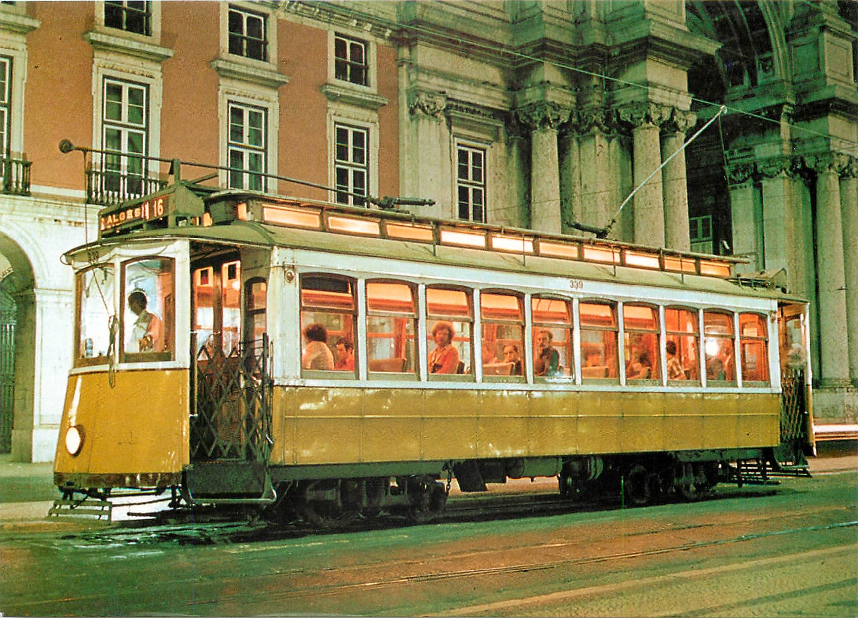 CPM Tramvias de Lisboa Coche 339 Plaza del Comercio