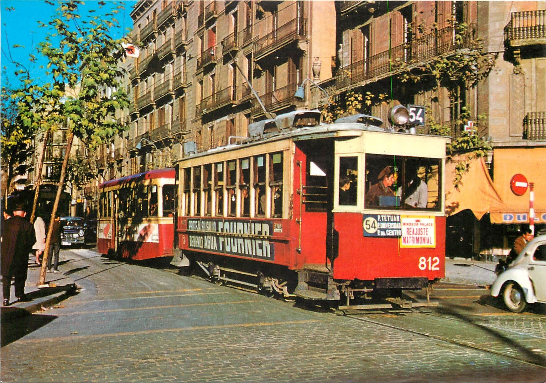 cPM Tramvies de Barcelona Cotxe 812 