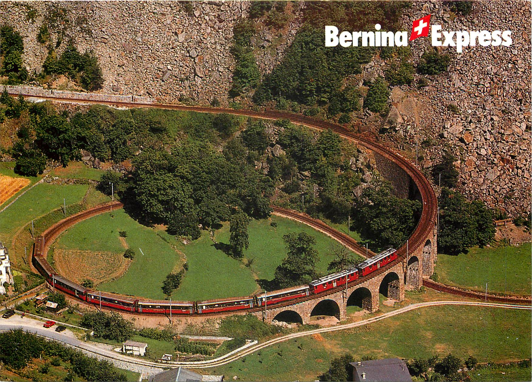 CPM Der Bernina Express der Rhatischen Bahn auf dem Kehrviadukt bei Brusio