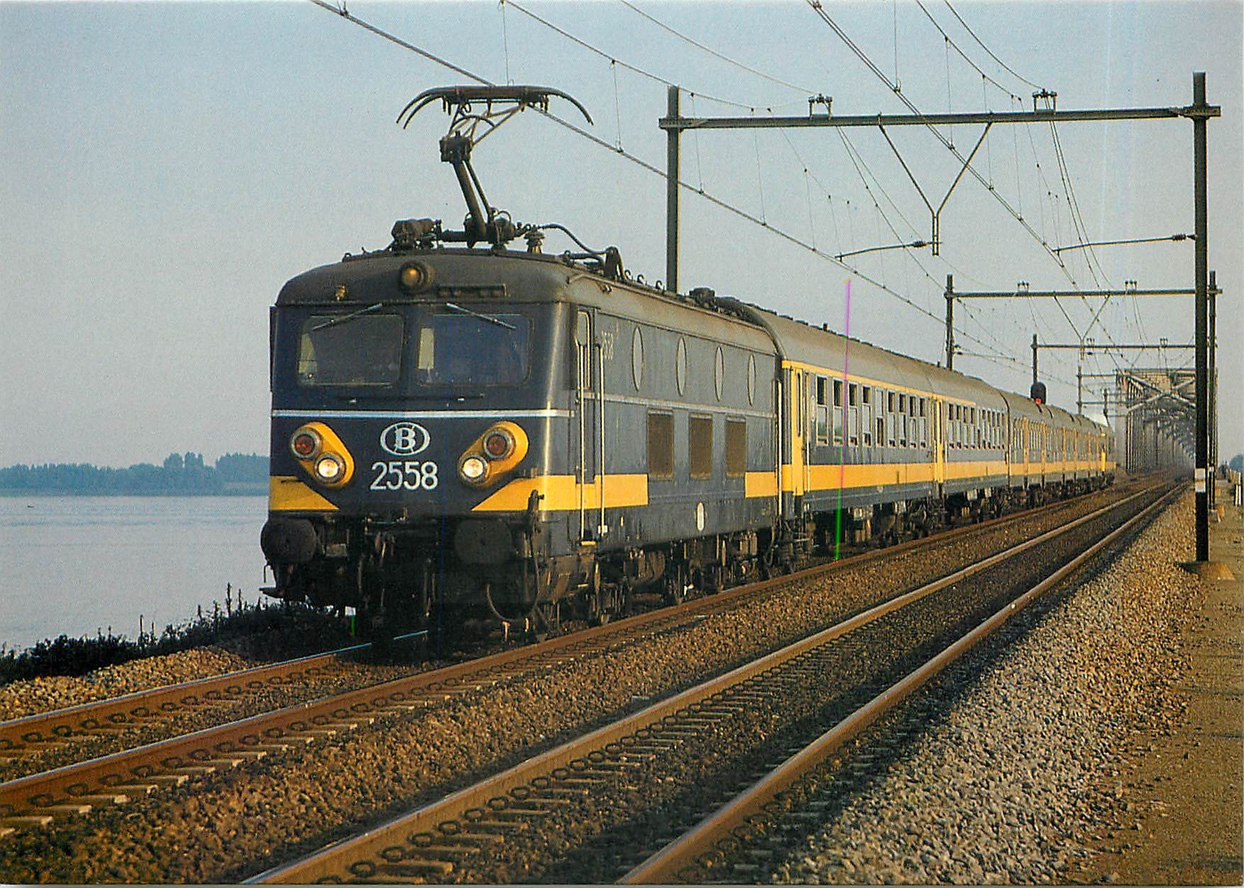 CPM Electric locomotive 2558 near Hollands 