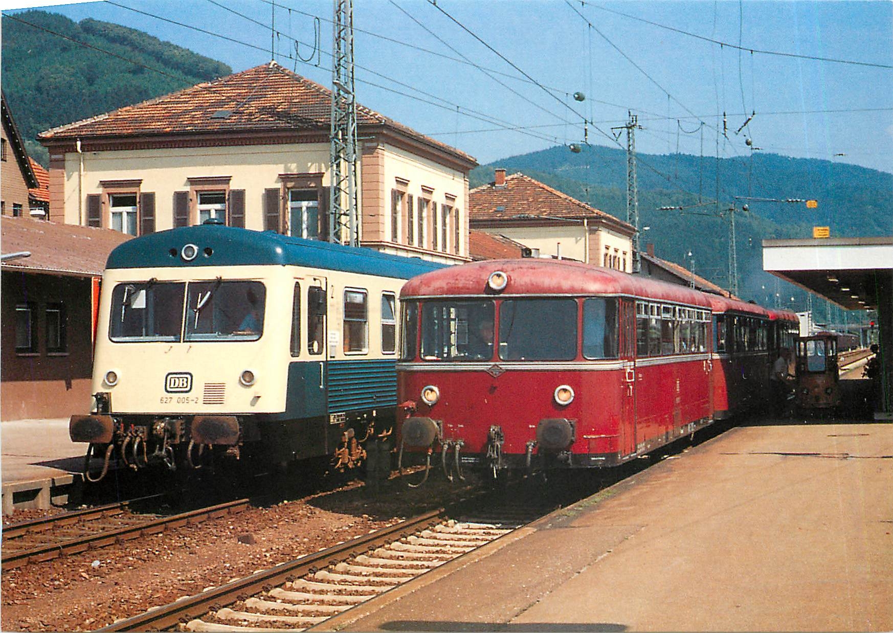 CPM Triebwagen 627 005 2 798 998 