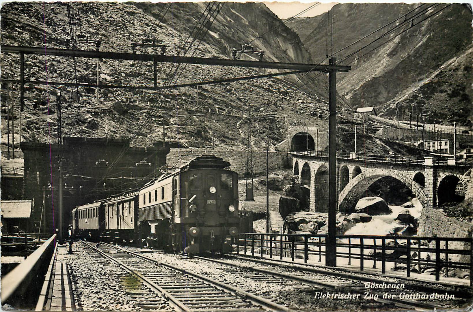 CPM Goschenen Elektrischer Zug der Gotthardbahn 