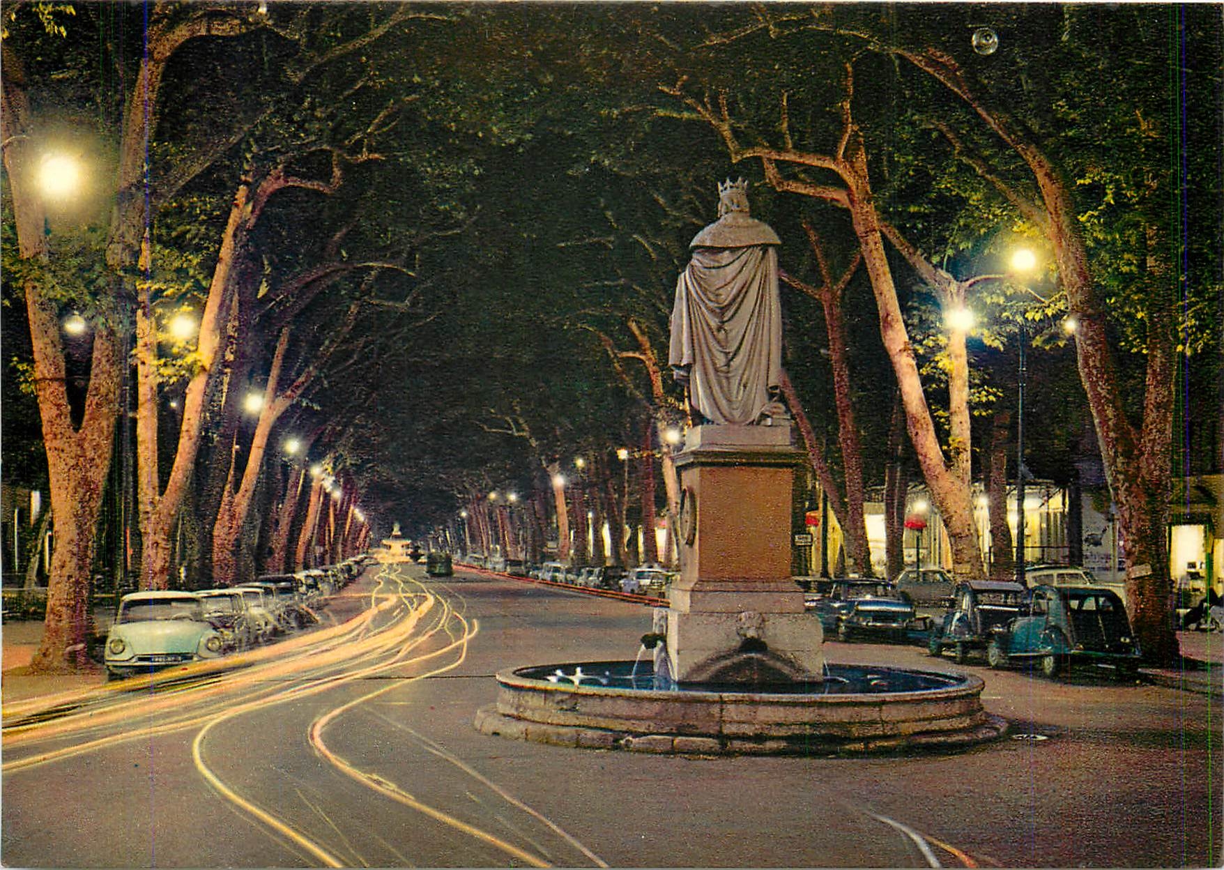 CPM Aix en Provence B du R Le Cours Mirabeau la Nuit