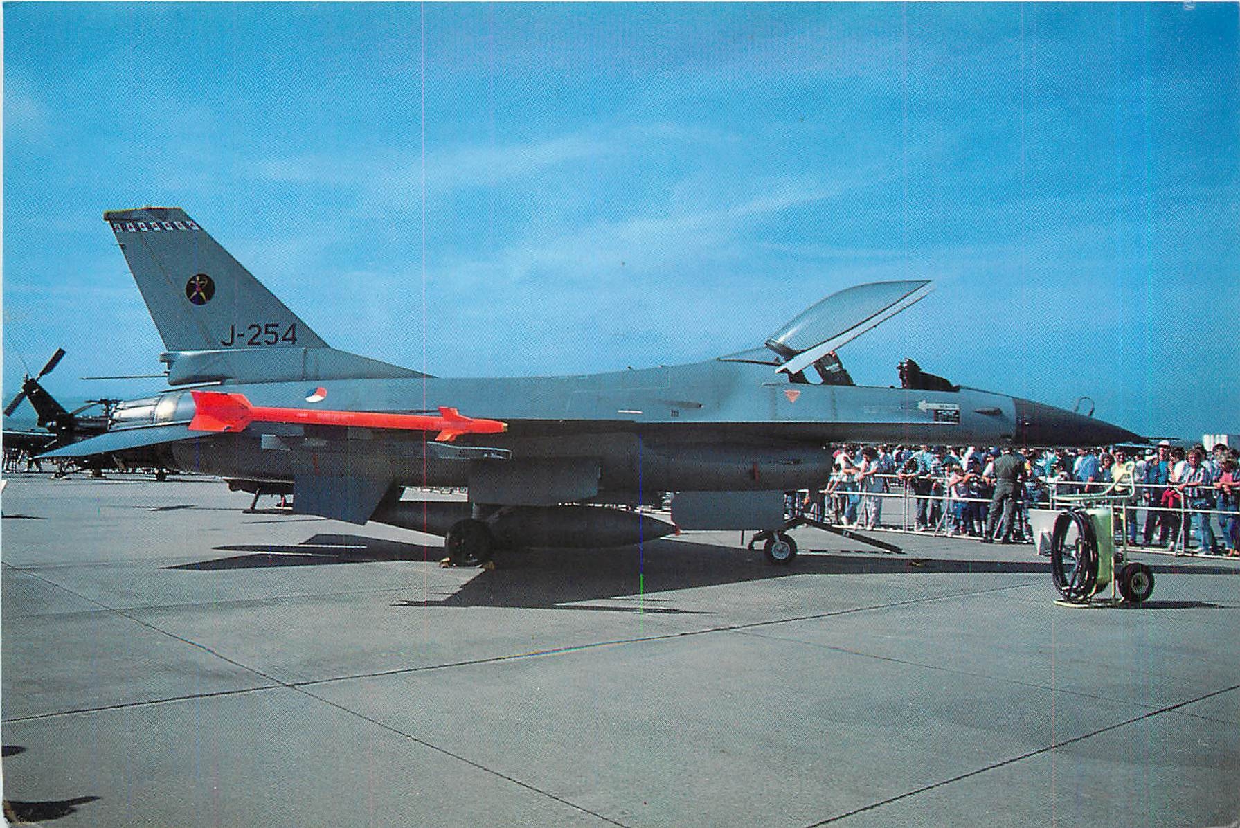 CPM F16 