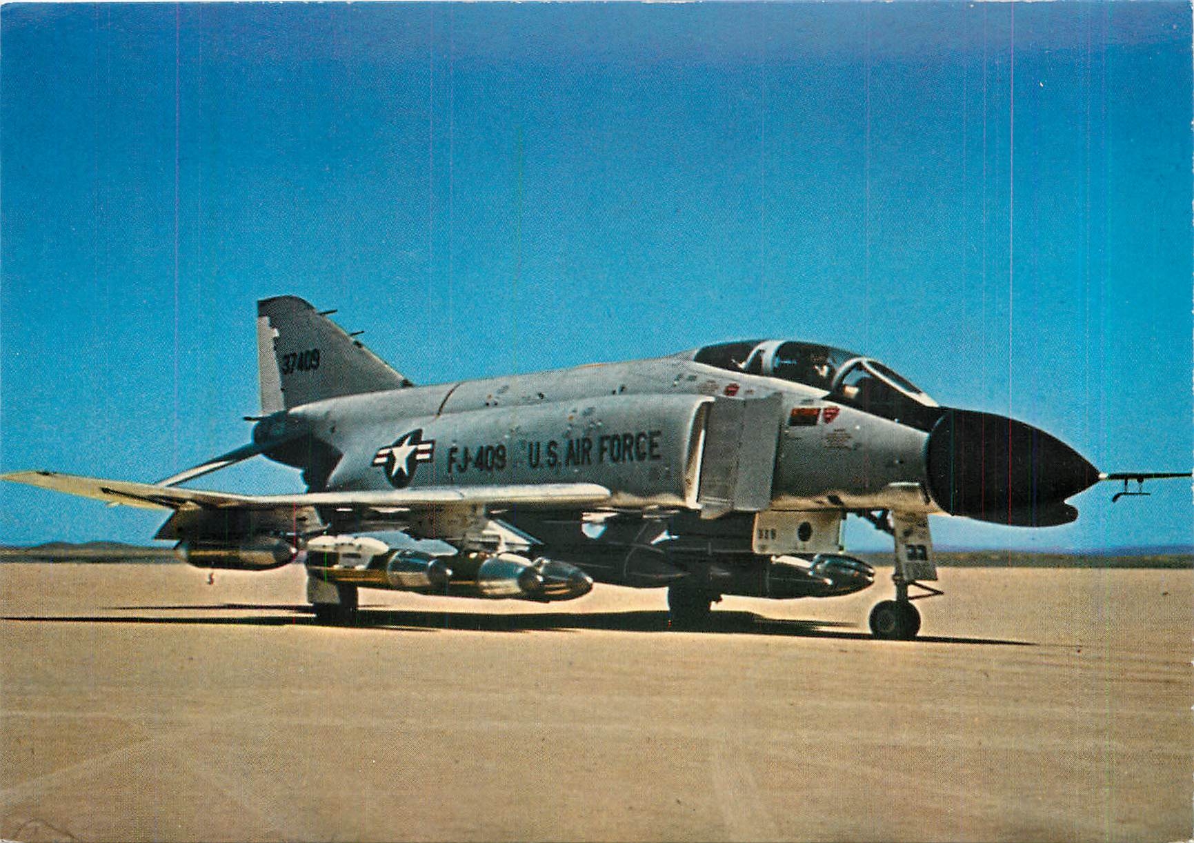 CPM McDonnell Douglas Us Fighter Plane with BLU 