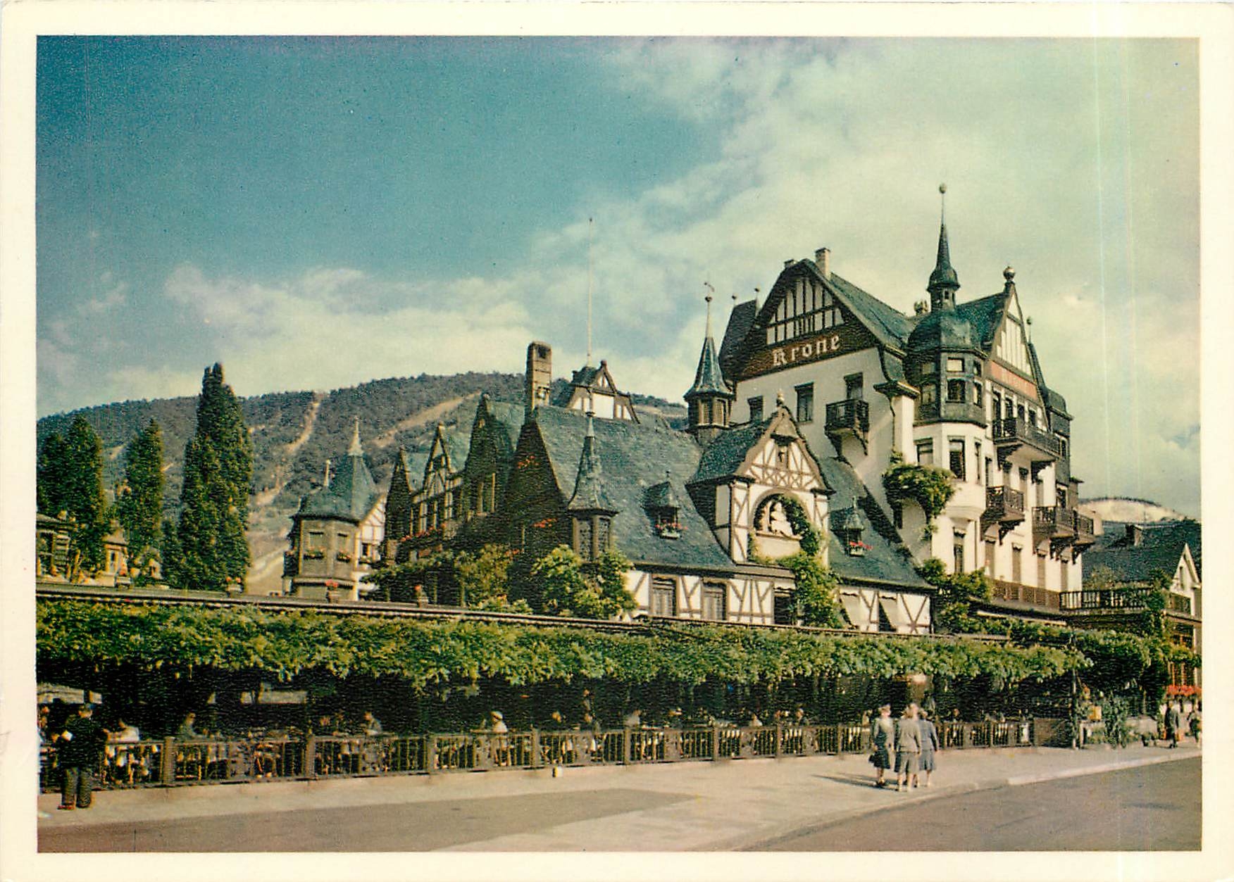 CPM Krone Beruhmter historischer Gasthof in Assmannshausen Rhein