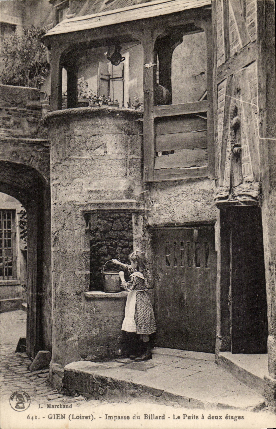 Gien CPA Impasse of billiards the well has two stages